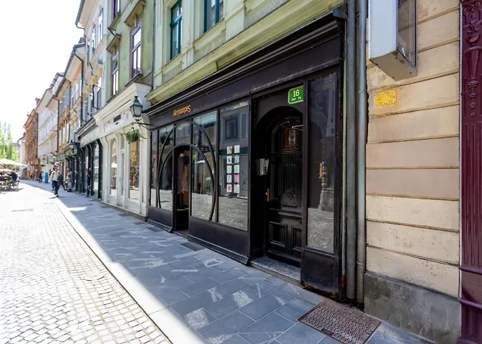 Old Town Sixteen * 류블랴나